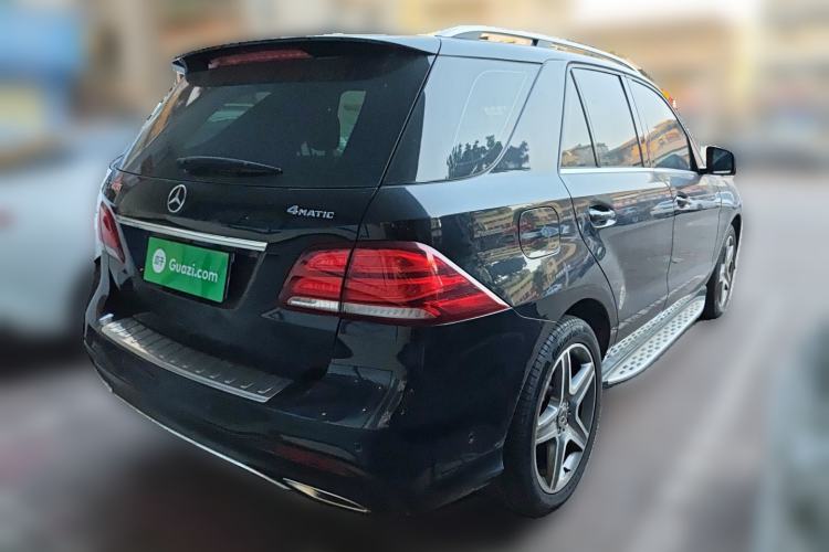 Used Mercedes-Benz GLE 2017 GLE 400 4MATIC Rear Right 45 Deg