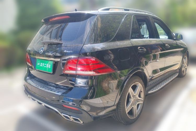 Used Mercedes-Benz GLE 2017 GLE 400 4MATIC Rear Right 45 Deg