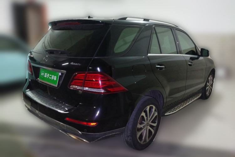 Used Mercedes-Benz GLE  Rear Right 45 Deg