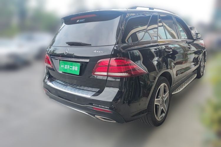 Used Mercedes-Benz GLE 2017 GLE 400 4MATIC Rear Right 45 Deg
