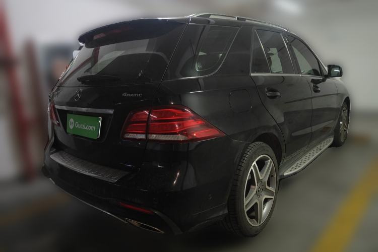 Used Mercedes-Benz GLE 2017 GLE 400 4MATIC Rear Right 45 Deg