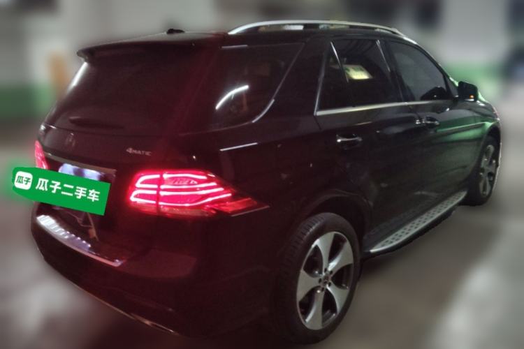 Used Mercedes-Benz GLE  Rear Right 45 Deg