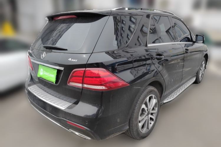 Used Mercedes-Benz GLE 2017 GLE 320 4MATIC Dynamic Model Rear Right 45 Deg