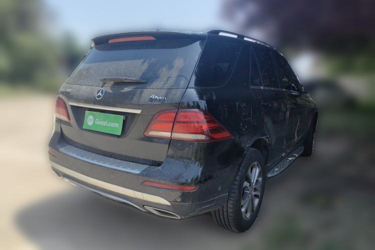 Used Mercedes-Benz GLE  Rear Right 45 Deg