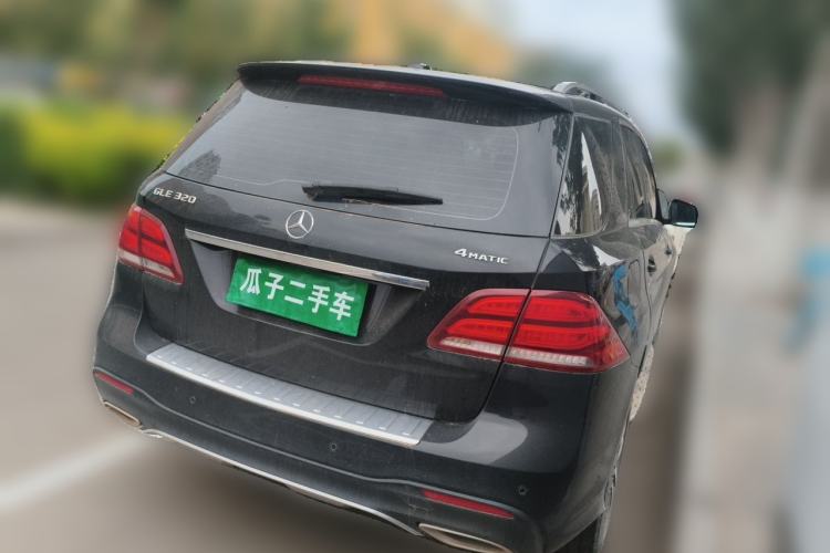Used Mercedes-Benz GLE 2017 GLE 320 4MATIC Dynamic Model Rear Right 45 Deg