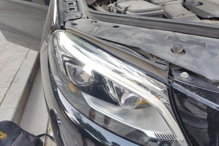 Used Mercedes-Benz GLE 2017 GLE 400 4MATIC Right Front Headlight