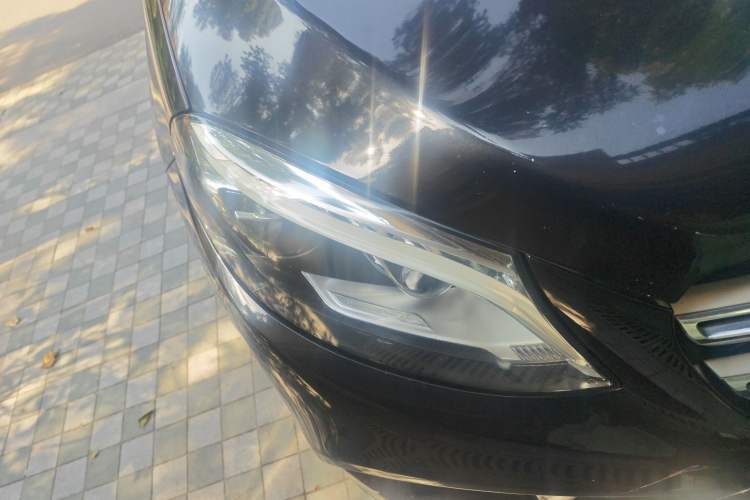 Used Mercedes-Benz GLE 2017 GLE 320 4MATIC Dynamic Model Right Front Headlight
