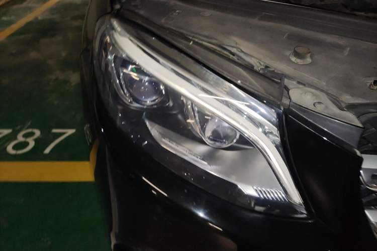 Used Mercedes-Benz GLE 2017 GLE 400 4MATIC Right Front Headlight
