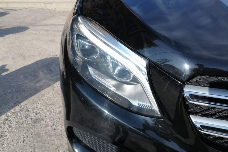 Used Mercedes-Benz GLE 2017 GLE 400 4MATIC Right Front Headlight