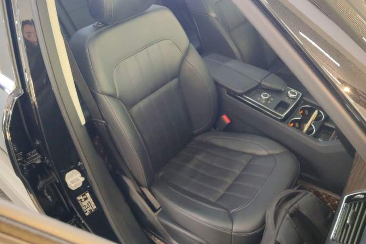 Used Mercedes-Benz GLE 2017 GLE 320 4MATIC Dynamic Model Right Front Seat