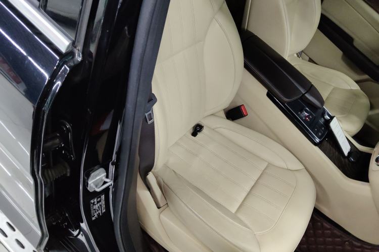 Used Mercedes-Benz GLE 2017 GLE 400 4MATIC Right Front Seat