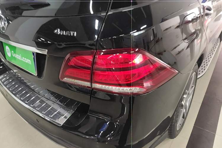Used Mercedes-Benz GLE 2017 GLE 400 4MATIC Right Rear Taillight