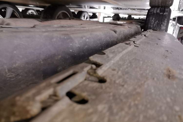 Used Mercedes-Benz GLE 2017 GLE 320 4MATIC Dynamic Model Right Side Sill