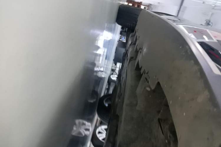 Used Mercedes-Benz GLE 2017 GLE 320 4MATIC Dynamic Model Right Side Sill