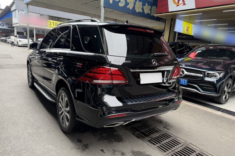 Used Mercedes-Benz GLE 2017 GLE 320 4MATIC Dynamic Model Roof