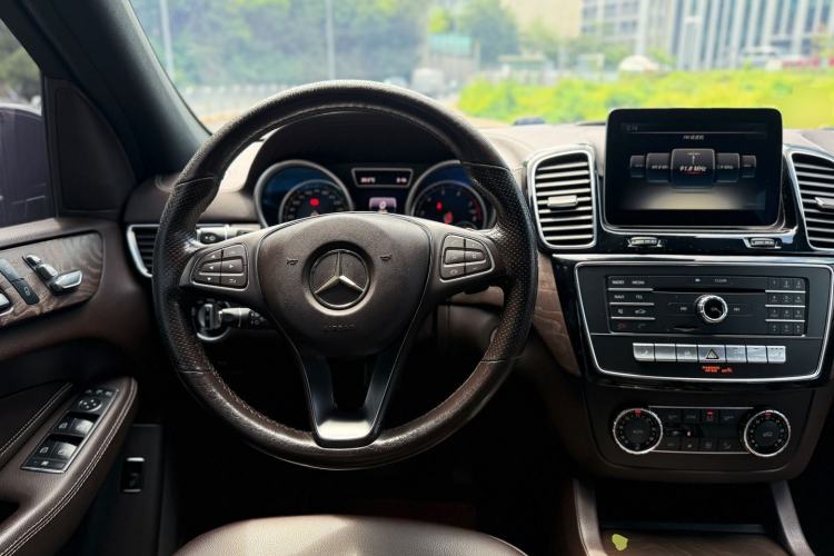 Used Mercedes-Benz GLE 2017 GLE 400 4MATIC Steering Wheel