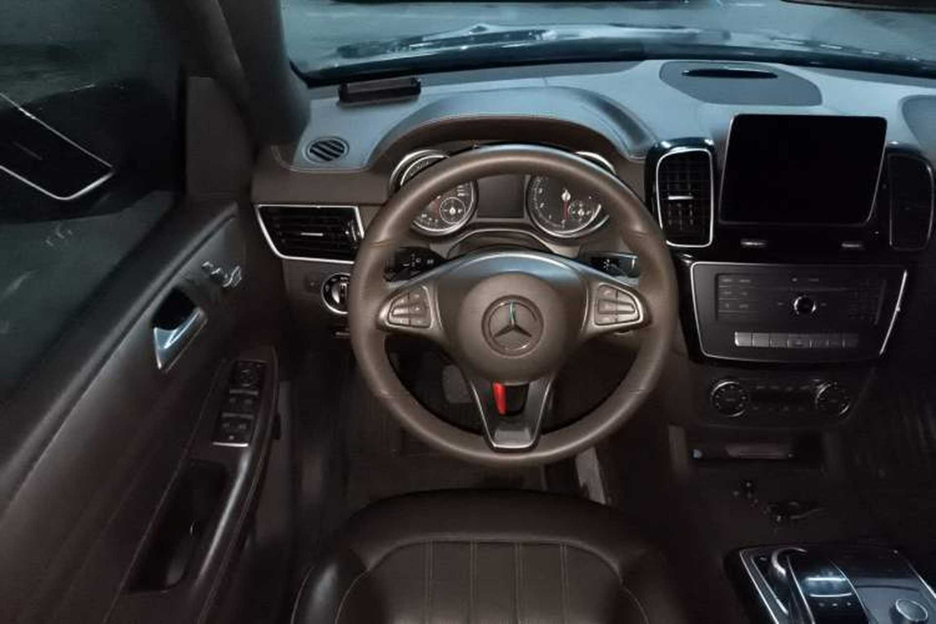 Used Mercedes-Benz GLE 2017 GLE 400 4MATIC Steering Wheel