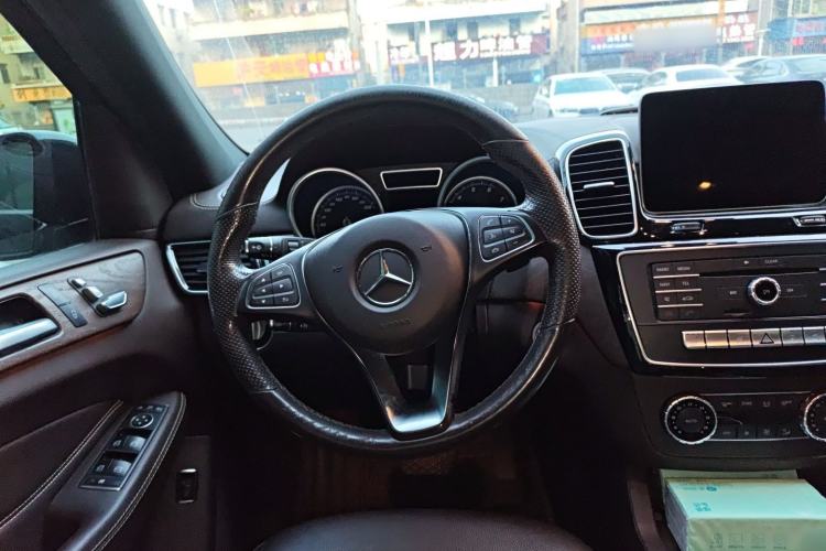 Used Mercedes-Benz GLE 2017 GLE 400 4MATIC Steering Wheel