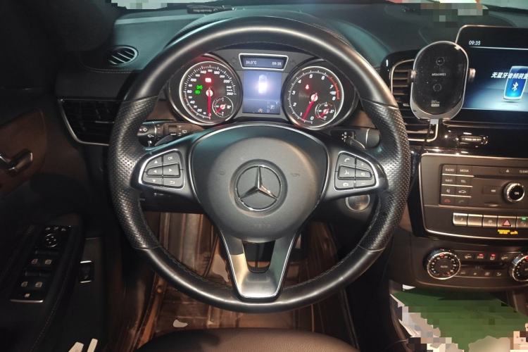 Used Mercedes-Benz GLE 2017 GLE 400 4MATIC Steering Wheel
