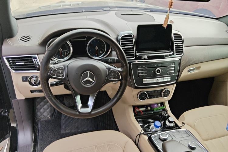 Used Mercedes-Benz GLE 2017 GLE 400 4MATIC Steering Wheel
