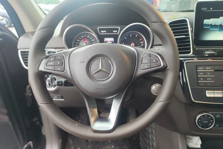 Used Mercedes-Benz GLE 2017 GLE 400 4MATIC Steering Wheel