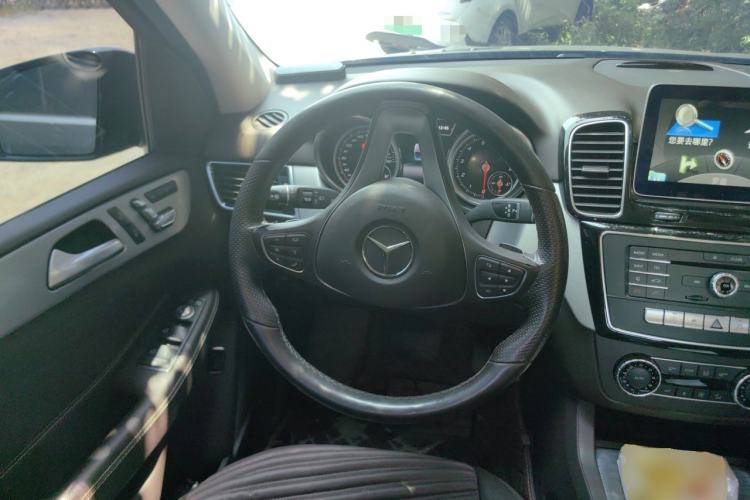 Used Mercedes-Benz GLE  Steering Wheel