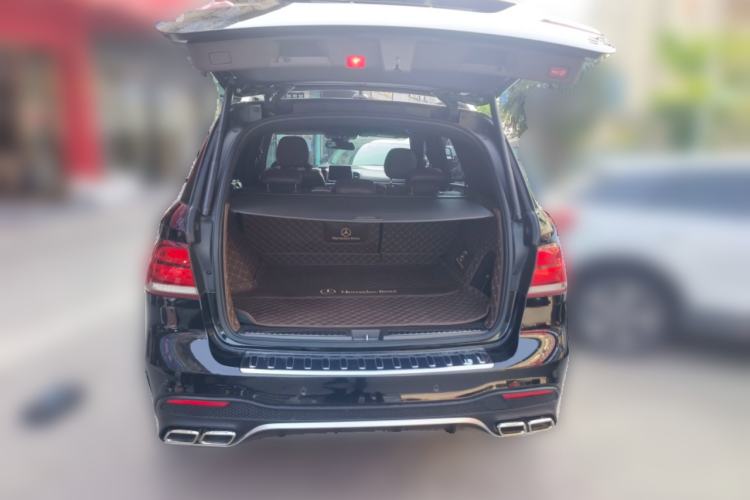 Used Mercedes-Benz GLE 2017 GLE 320 4MATIC Dynamic Model Trunk