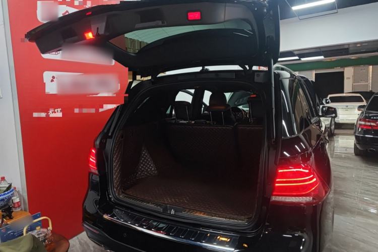 Used Mercedes-Benz GLE 2017 GLE 320 4MATIC Dynamic Model Trunk