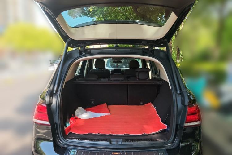Used Mercedes-Benz GLE 2017 GLE 320 4MATIC Dynamic Model Trunk