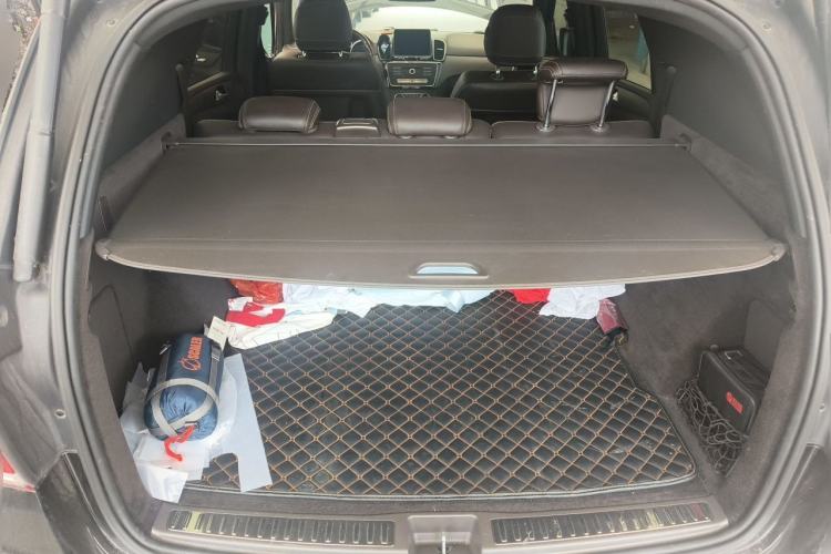 Used Mercedes-Benz GLE 2017 GLE 320 4MATIC Luxury Model Trunk