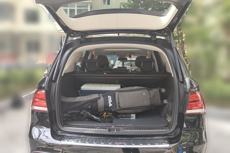 Used Mercedes-Benz GLE 2017 GLE 320 4MATIC Dynamic Model Trunk