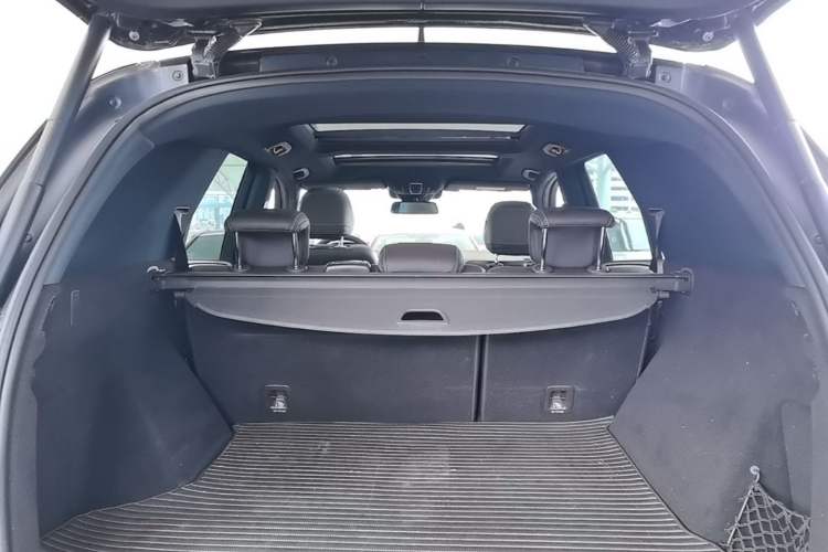 Used Mercedes-Benz GLE 2017 GLE 320 4MATIC Dynamic Model Trunk