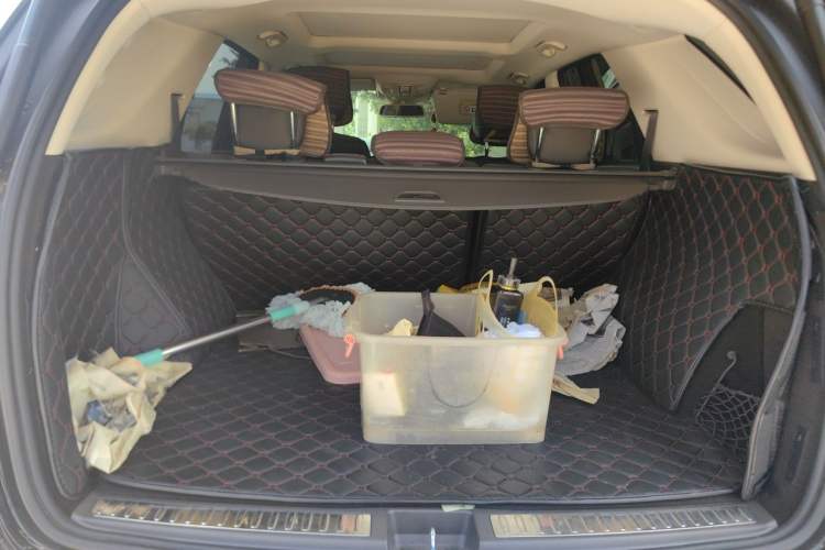 Used Mercedes-Benz GLE  Trunk