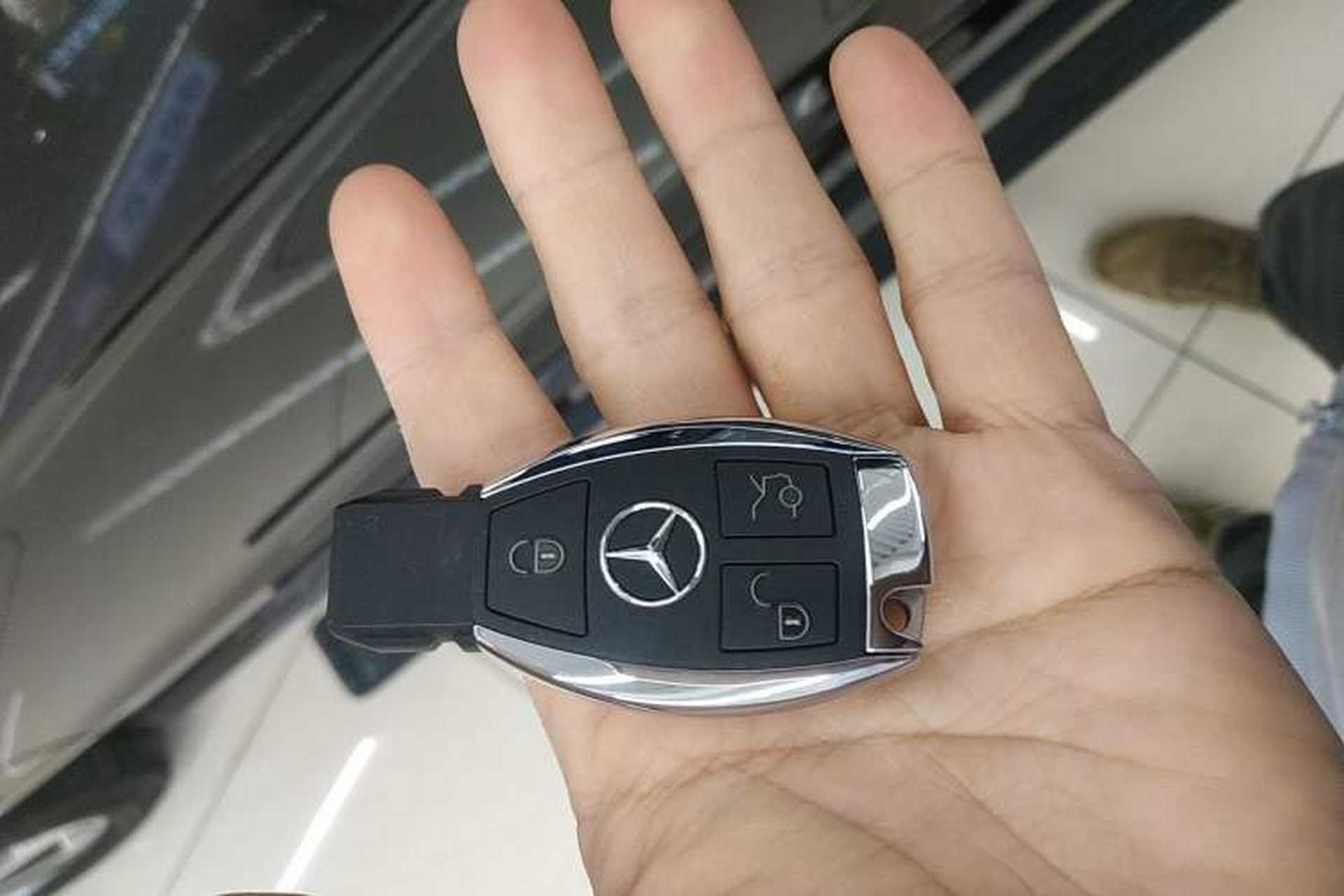 Used Mercedes-Benz GLE 2017 GLE 320 4MATIC Dynamic Model Vehicle Key