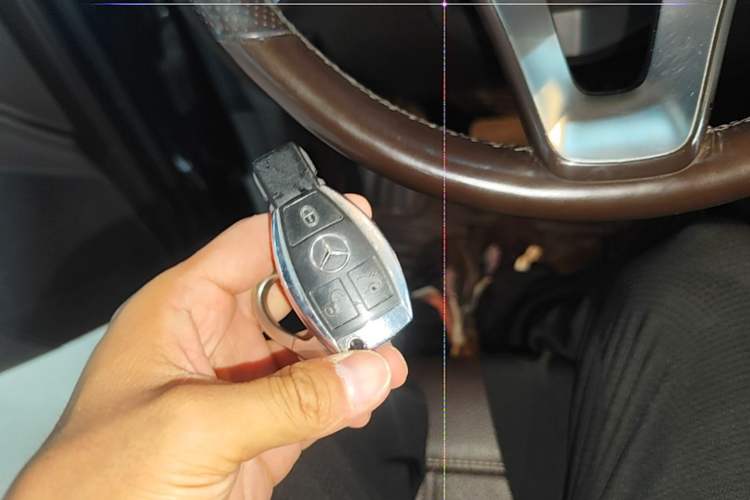 Used Mercedes-Benz GLE 2017 GLE 400 4MATIC Vehicle Key