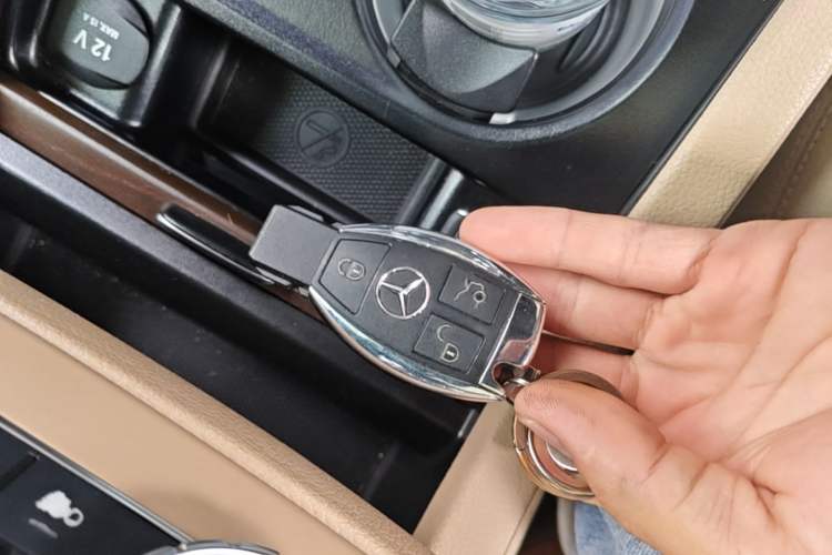 Used Mercedes-Benz GLE 2017 GLE 400 4MATIC Vehicle Key