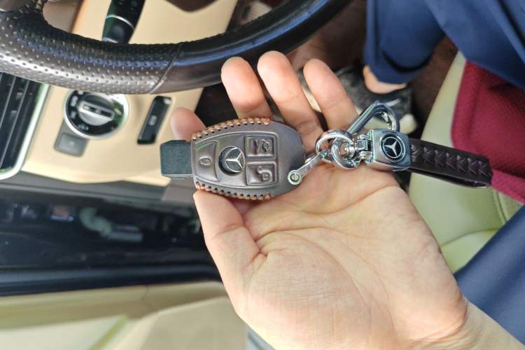 Used Mercedes-Benz GLE 2017 GLE 400 4MATIC Vehicle Key