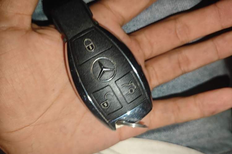 Used Mercedes-Benz GLE 2017 GLE 400 4MATIC Vehicle Key