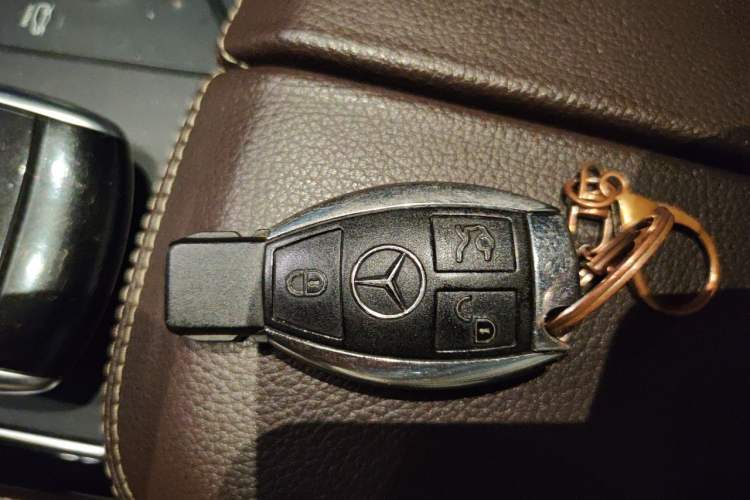 Used Mercedes-Benz GLE 2017 GLE 400 4MATIC Vehicle Key