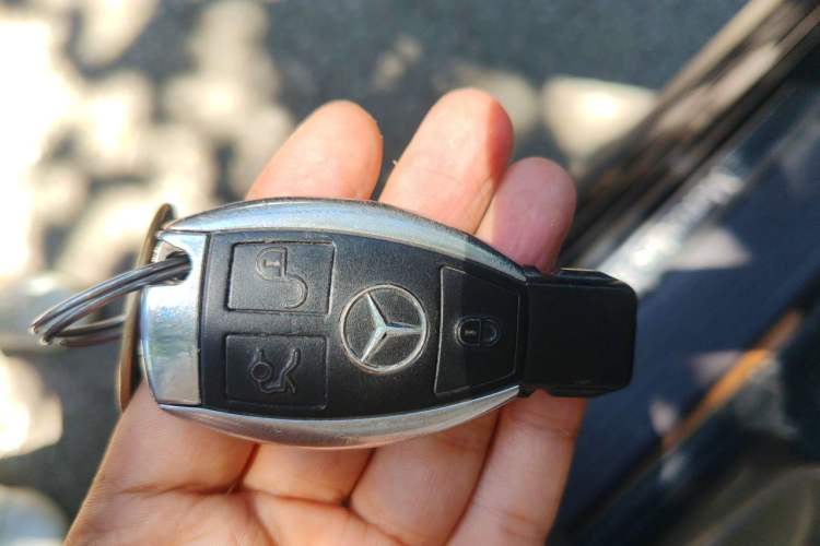 Used Mercedes-Benz GLE  Vehicle Key