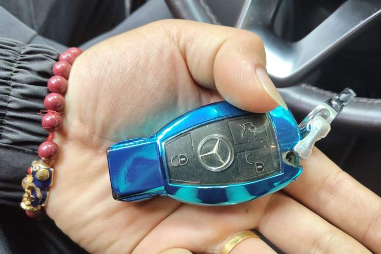 Used Mercedes-Benz GLE 2017 GLE 320 4MATIC Dynamic Model Vehicle Key