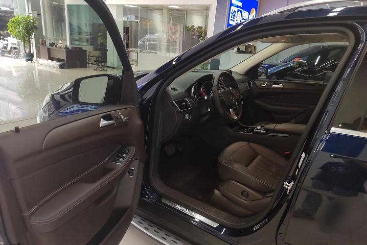 Used Mercedes-Benz GLE 2017 GLE 320 4MATIC Dynamic Model Driver Seat