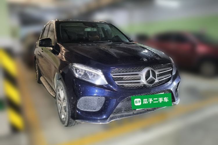 Used Mercedes-Benz GLE 2017 GLE 320 4MATIC Dynamic Model Front Right 45 Deg