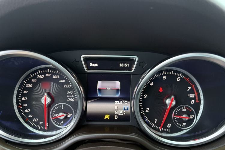 Used Mercedes-Benz GLE 2017 GLE 320 4MATIC Dynamic Model Interior 10