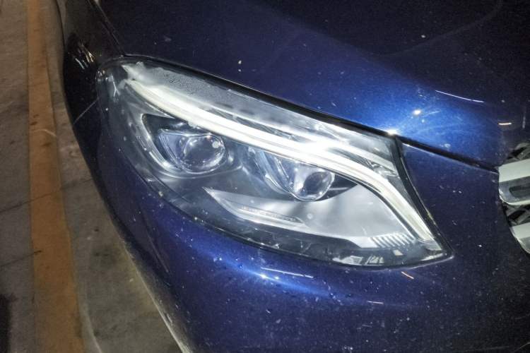 Used Mercedes-Benz GLE 2017 GLE 320 4MATIC Dynamic Model Right Front Headlight