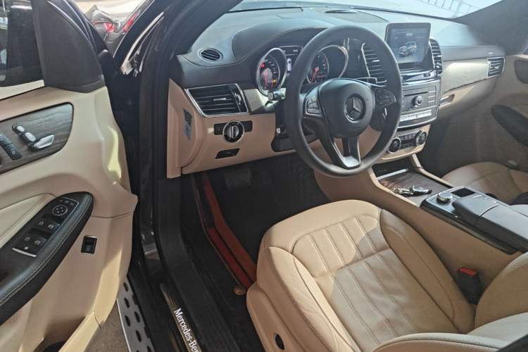 Used Mercedes-Benz GLE 2017 GLE 320 4MATIC Dynamic Model Driver Seat