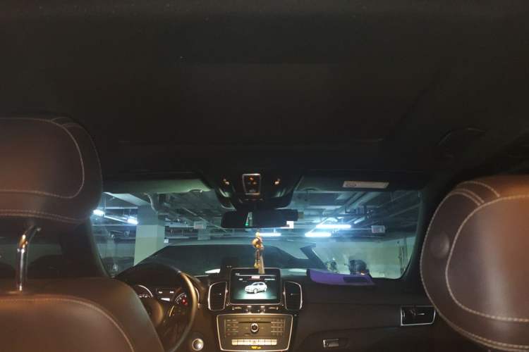 Used Mercedes-Benz GLE 2017 GLE 320 4MATIC Luxury Model Headliner