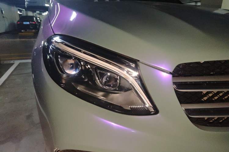 Used Mercedes-Benz GLE 2017 GLE 320 4MATIC Luxury Model Right Front Headlight
