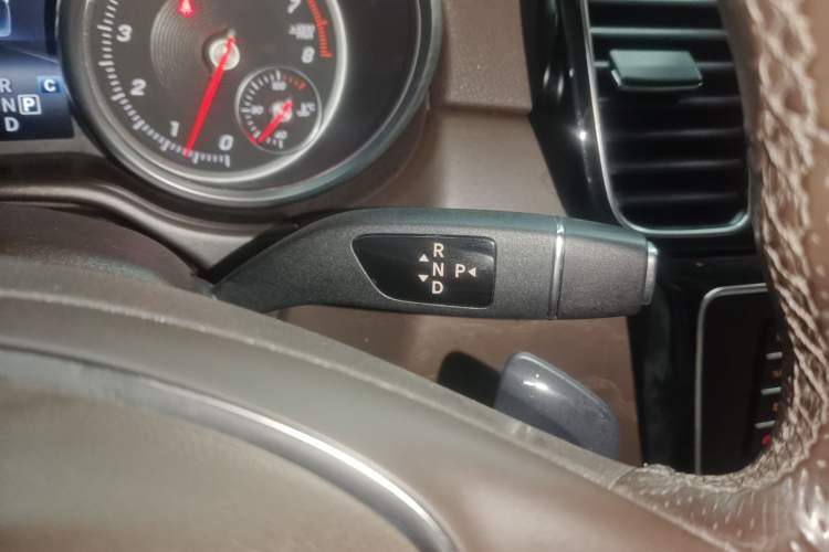 Used Mercedes-Benz GLE 2017 GLE 400 4MATIC Gear Lever