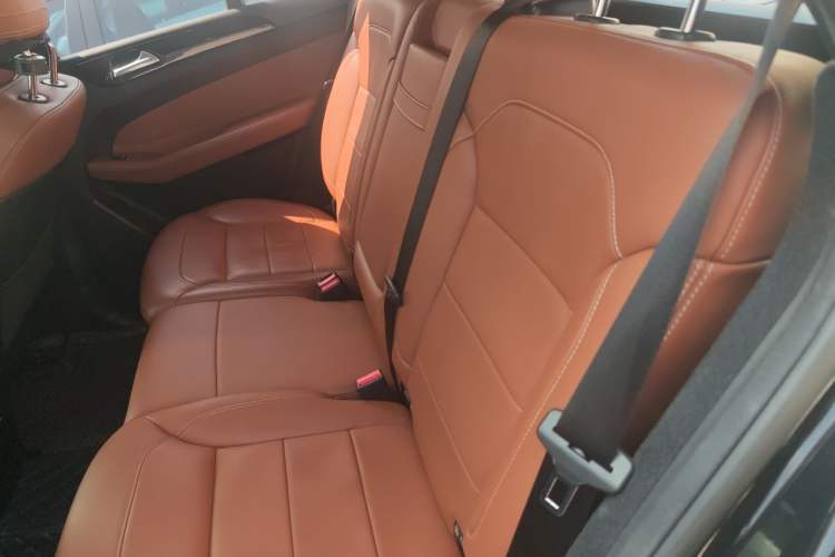 Used Mercedes-Benz GLE  Left Rear Seat